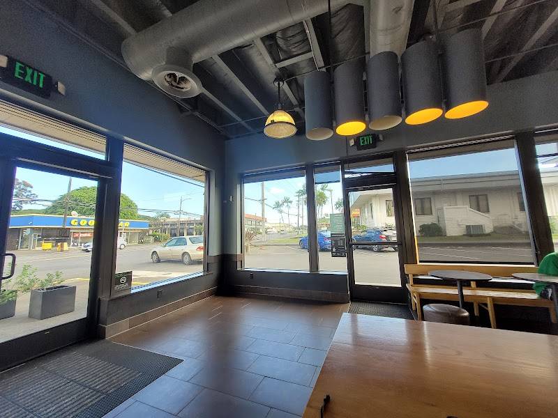 Starbucks restaurant in Hilo - photo 5