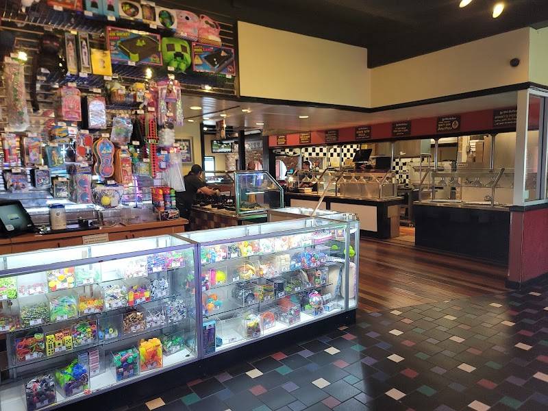 Shakey's Pizza Parlor restaurant in Los Angeles - photo 5