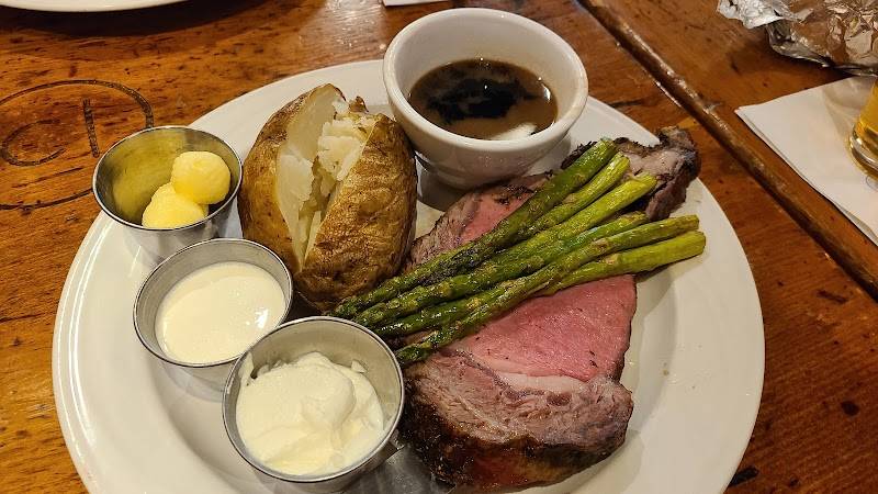 Silver Dollar Bar restaurant in Jackson - photo 5
