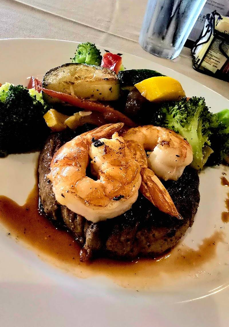 Y.O. Ranch Steakhouse restaurant in Dallas - photo 3