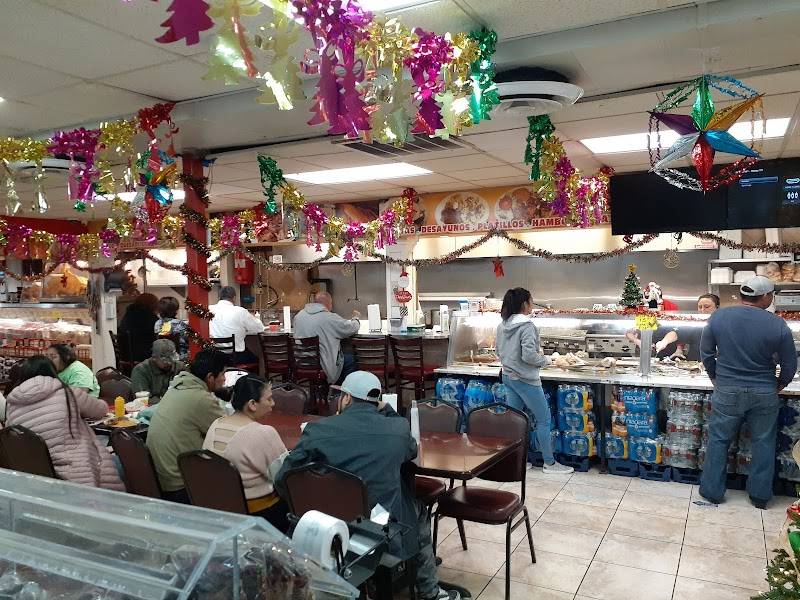 El Rey Meat Market restaurant in Houston - photo 2