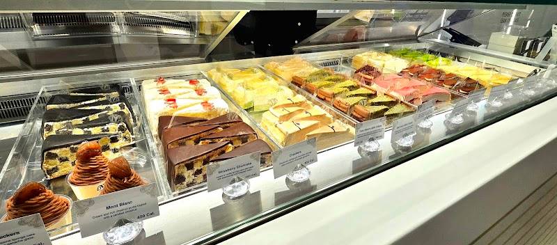 Lady M Cake Boutique - Sawtelle restaurant in Los Angeles - photo 2