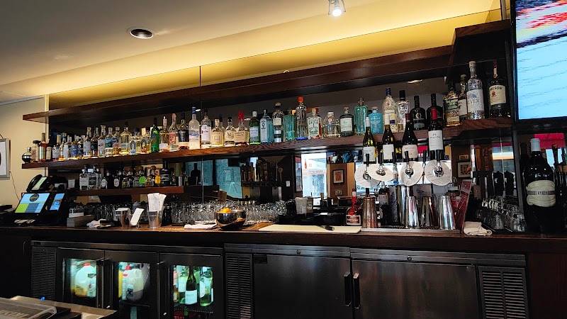 Jasper's Corner Tap and Kitchen restaurant in San Francisco - photo 2