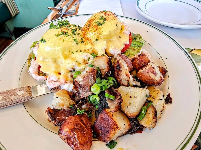 Mama's On Washington Square restaurant in San Francisco - photo 4