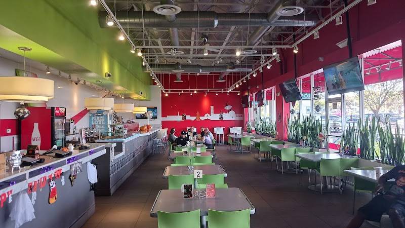 Napoli Pizza (Sahara/Decatur) restaurant in Las Vegas - photo 5