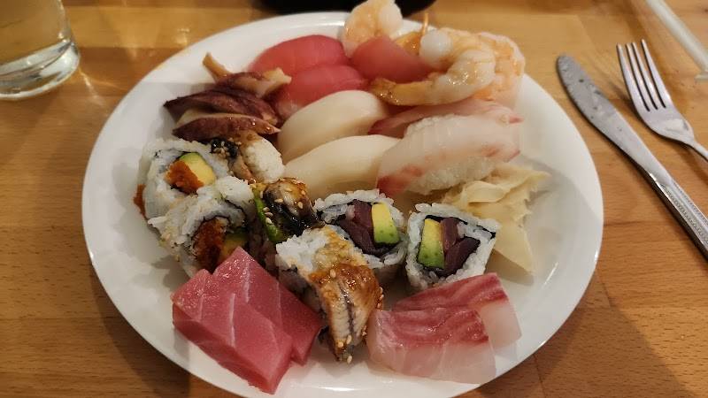 POC American Fusion Buffet & Sushi restaurant in Coral Gables - photo 3