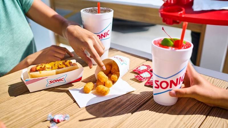 Sonic Drive-In restaurant in Las Vegas - photo 2
