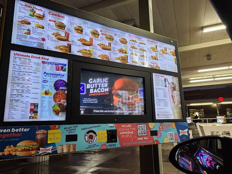 Sonic Drive-In restaurant in Las Vegas - photo 3