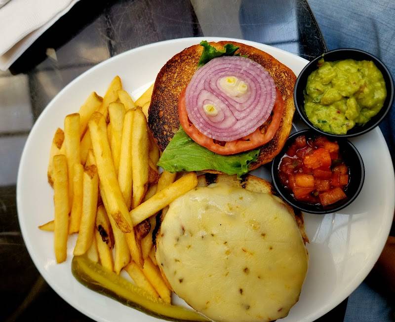 Connolly's restaurant in New York - photo 2