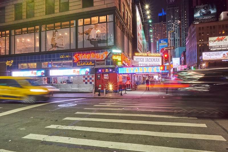 Ellen's Stardust Diner restaurant in New York - photo 4