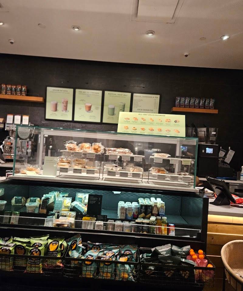 Starbucks restaurant in Rancho Cucamonga - photo 5