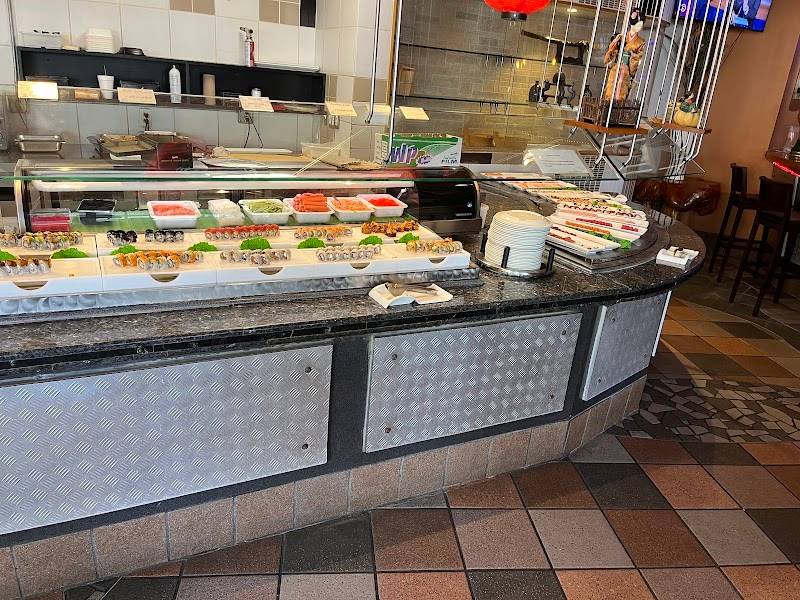 Crazy Buffet & Grill restaurant in West Palm Beach - photo 4