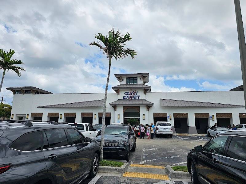 Crazy Buffet & Grill restaurant in West Palm Beach - photo 5