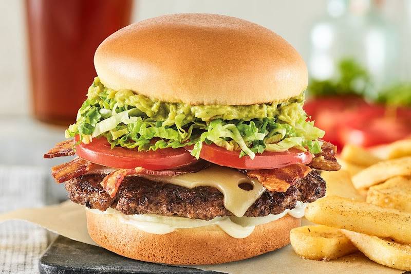 Red Robin Gourmet Burgers and Brews restaurant in Clifton - photo 2