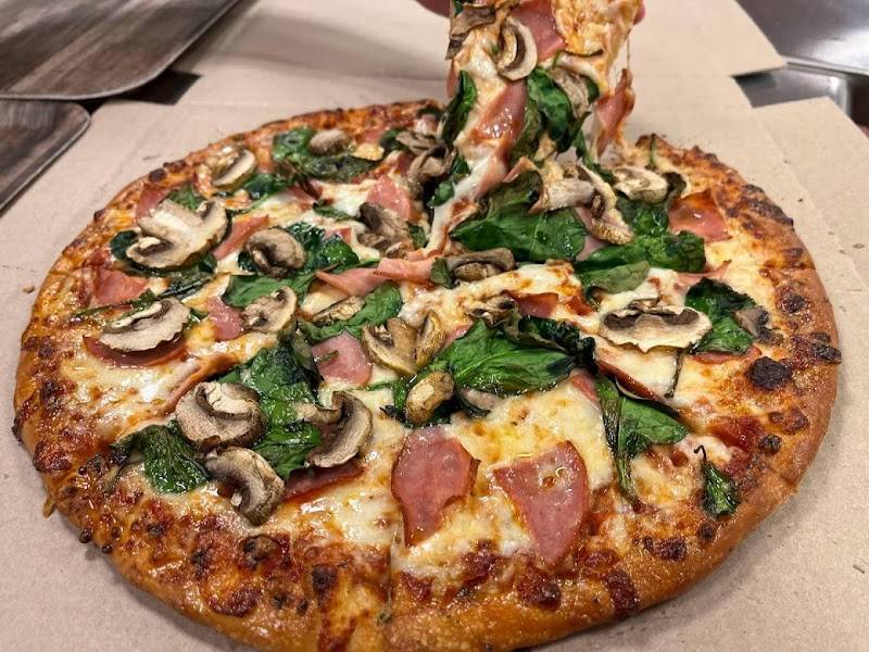 Domino's Pizza restaurant in Rutherford - photo 3