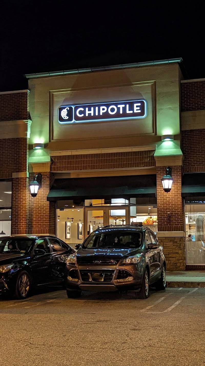 Chipotle Mexican Grill restaurant in Clifton - photo 3