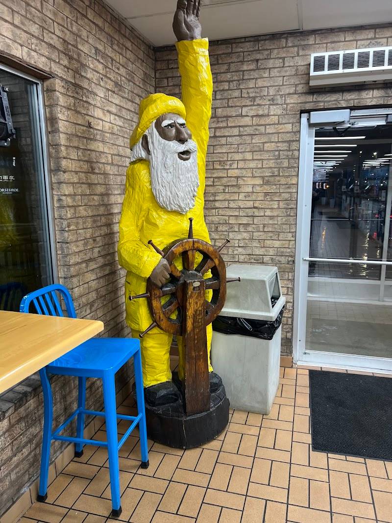 Lawrence's Fish & Shrimp restaurant in Chicago - photo 4