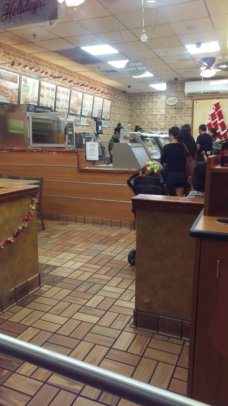Subway restaurant in Kapolei - photo 5