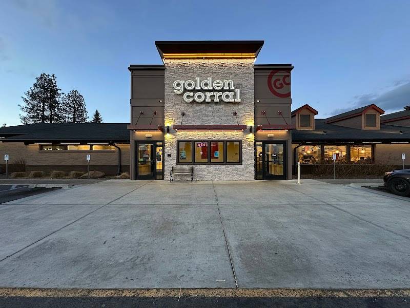 Golden Corral Buffet & Grill restaurant in Spokane - photo 4