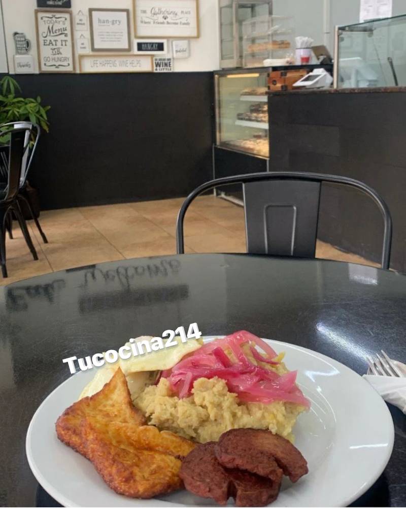 Tú Cocina Restaurant and Grill LLC restaurant in Hackensack - photo 2