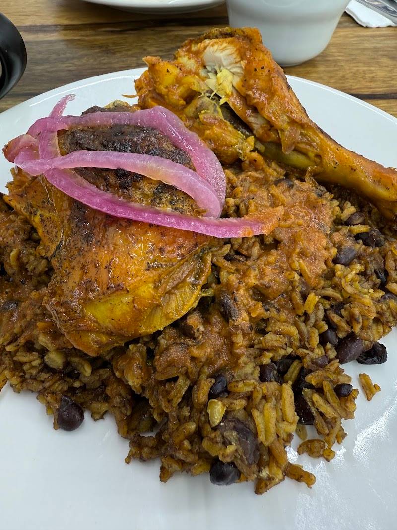 Tú Cocina Restaurant and Grill LLC restaurant in Hackensack - photo 4