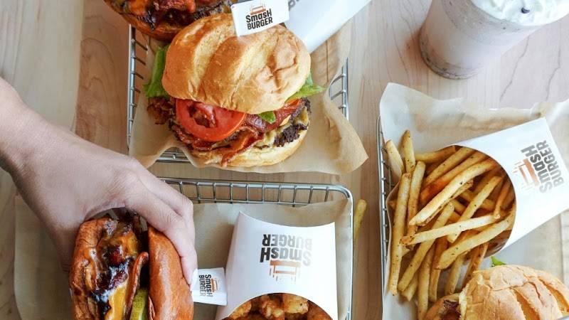 Smashburger restaurant in Lodi - photo 2