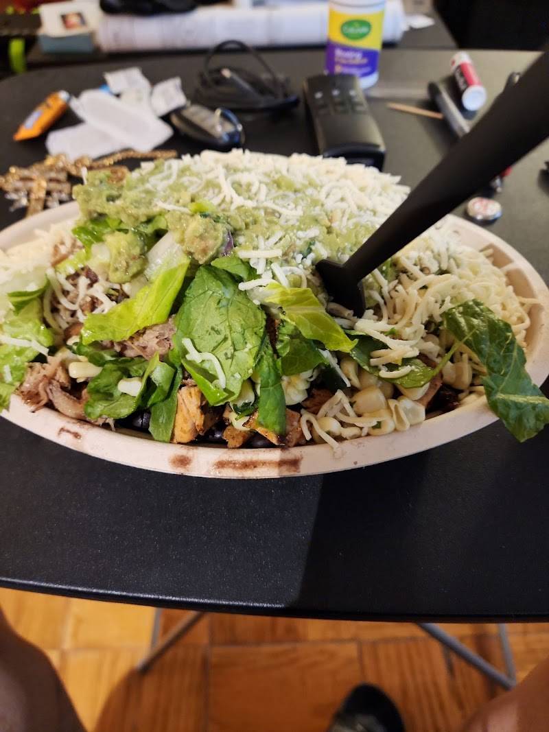 Chipotle Mexican Grill restaurant in Lodi - photo 4