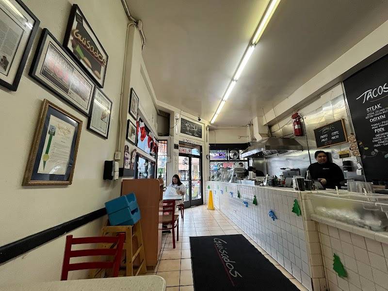 Guisados restaurant in Los Angeles - photo 4