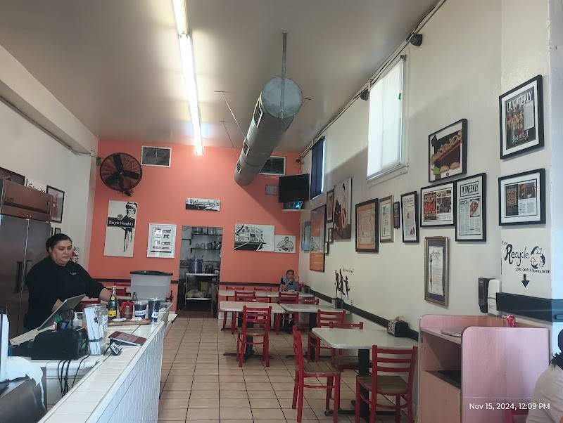 Guisados restaurant in Los Angeles - photo 5