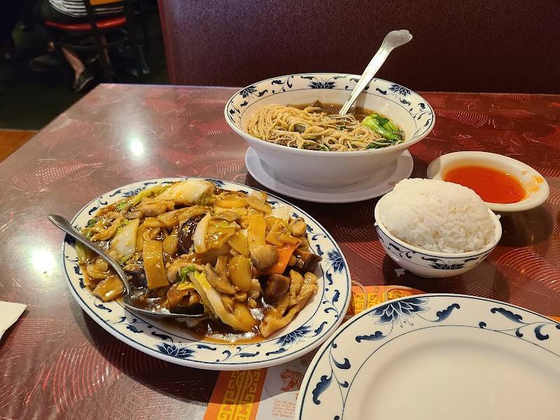 Ba-Dar Chinese Restaurant restaurant in Tucson - photo 4