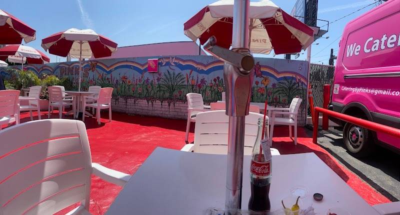 Pink's Hot Dogs restaurant in Los Angeles - photo 2