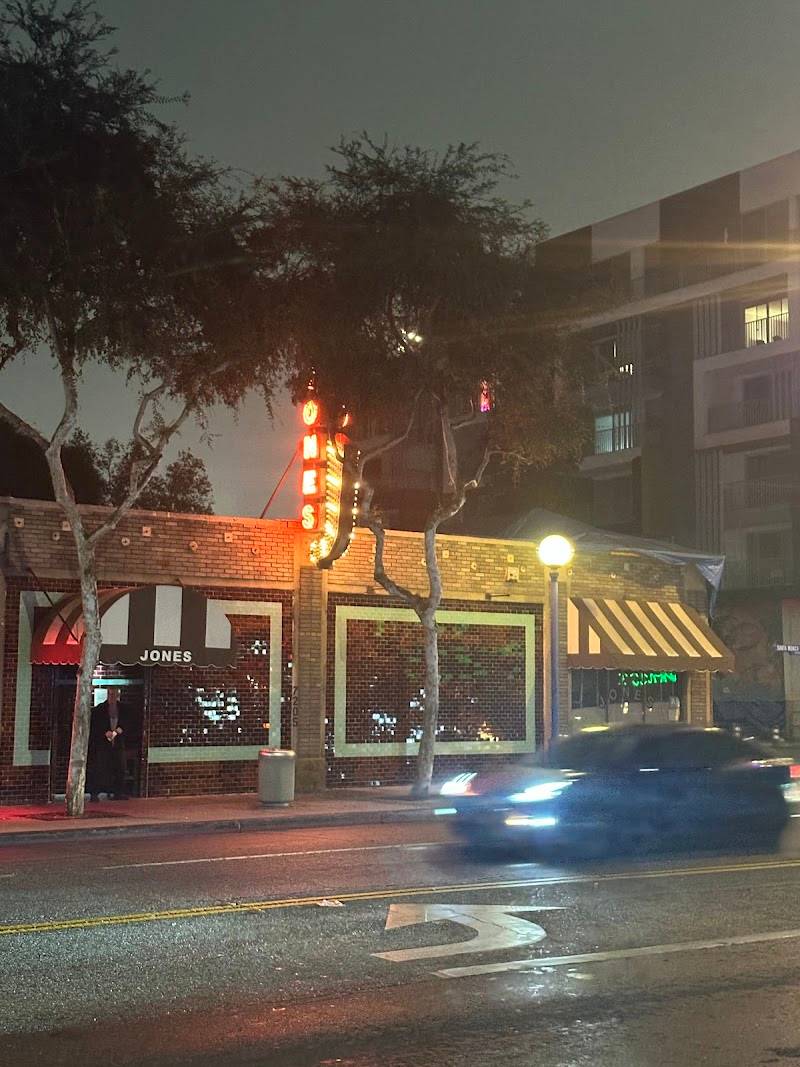 Jones restaurant in West Hollywood - photo 4