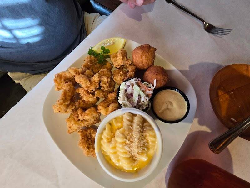 Islamorada Shrimp Shack restaurant in Islamorada - photo 4