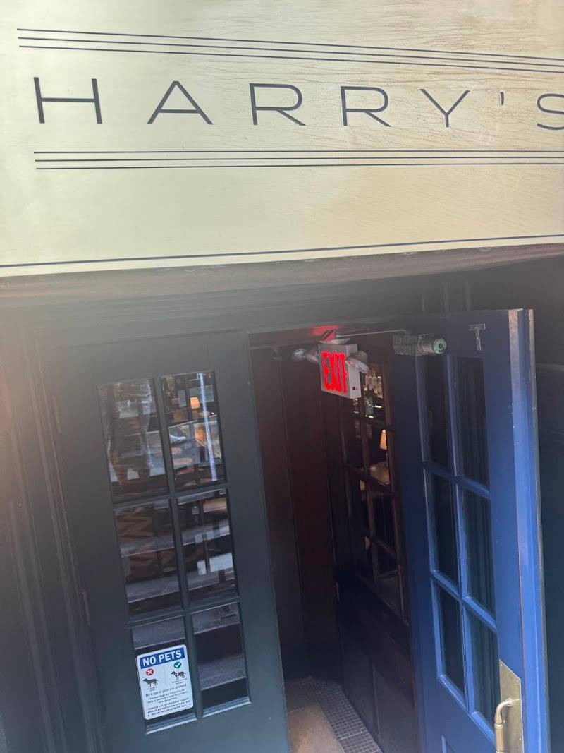 Harry's restaurant in New York - photo 5