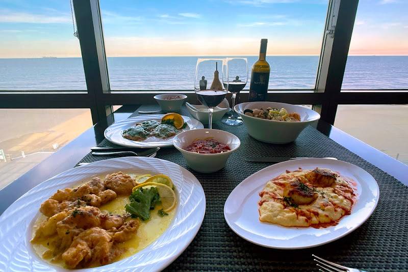 Isle of Capri restaurant in Virginia Beach - photo 2