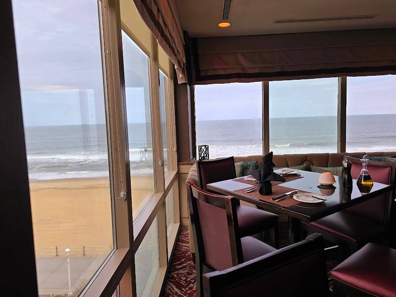 Isle of Capri restaurant in Virginia Beach - photo 3