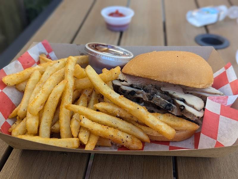 Smoked. Southern BBQ restaurant in St Augustine - photo 5