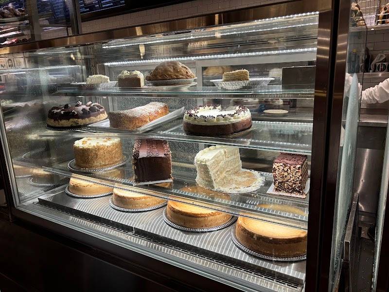 Kenny & Ziggy's New York Delicatessen restaurant in Houston - photo 2