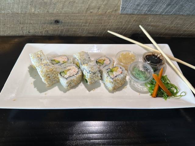 JUJU Asian Kitchen restaurant in Malibu - photo 5