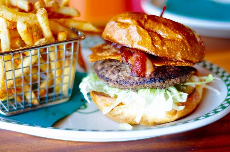 Barney’s Beanery Santa Monica restaurant in Santa Monica - photo 2