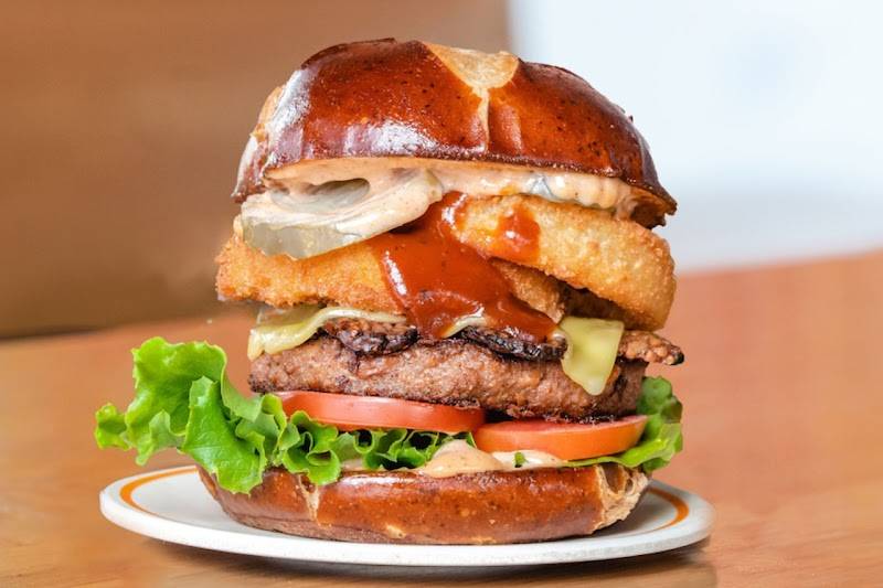 Veggie Grill - Santa Monica restaurant in Santa Monica - photo 3