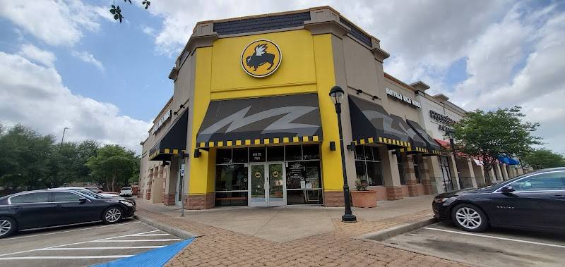 Buffalo Wild Wings restaurant in Houston - main photo