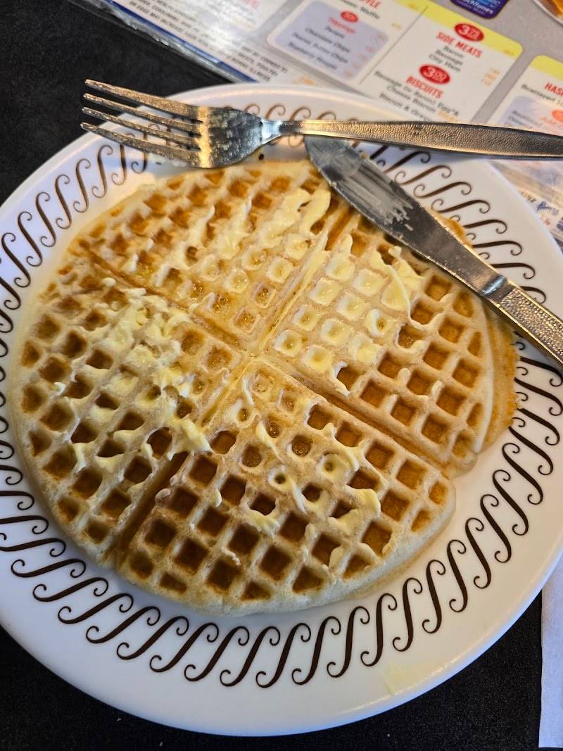 Waffle House restaurant in Houston - photo 4