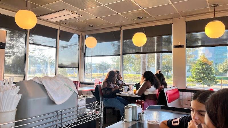 Waffle House restaurant in Houston - photo 5