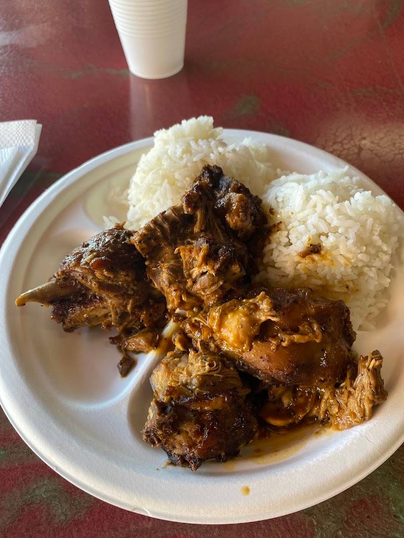 Clarita's Filipino Cuisine restaurant in Sunnyvale - photo 2