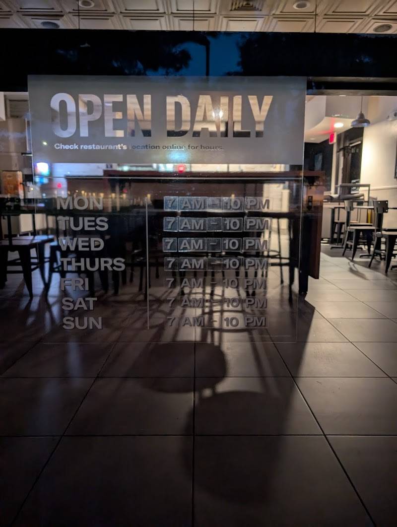 Taco Bell restaurant in Sunnyvale - photo 5