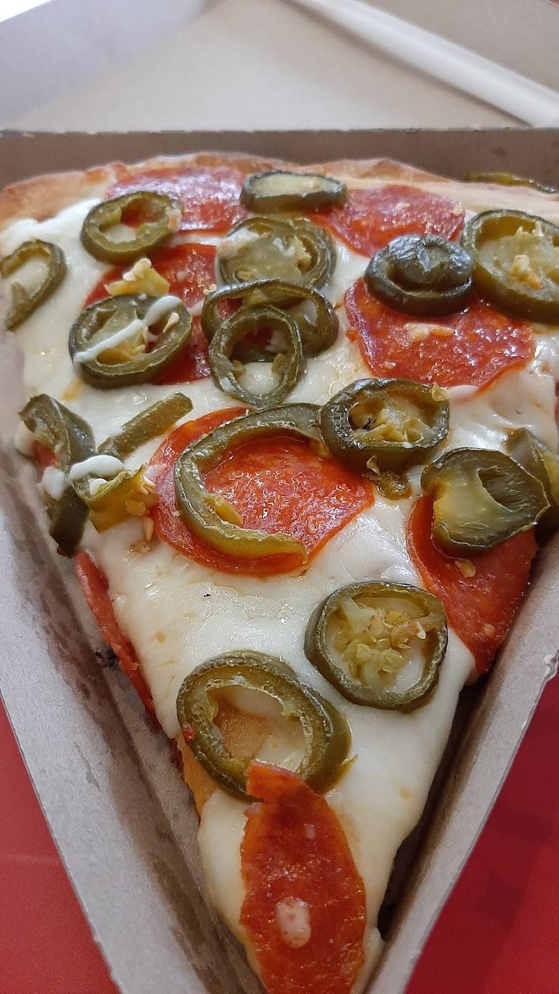 Luciano Express Pizzeria restaurant in San Antonio - photo 4