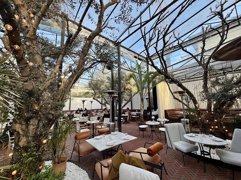 Laurel Hardware restaurant in West Hollywood - photo 3