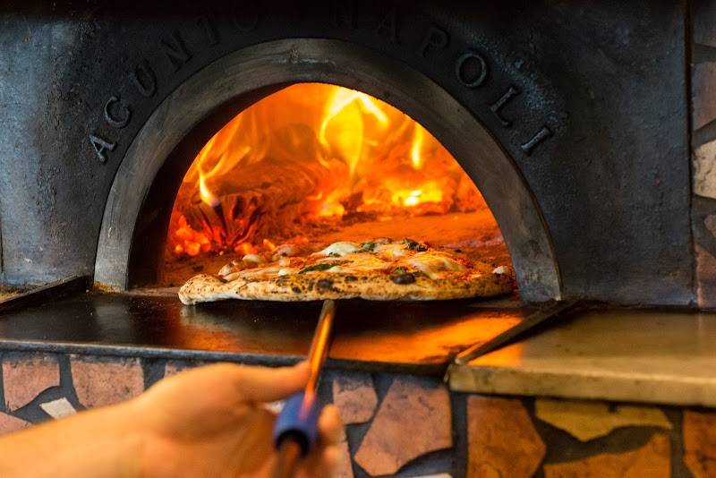 Settebello Pizzeria Napoletana restaurant in Henderson - photo 3