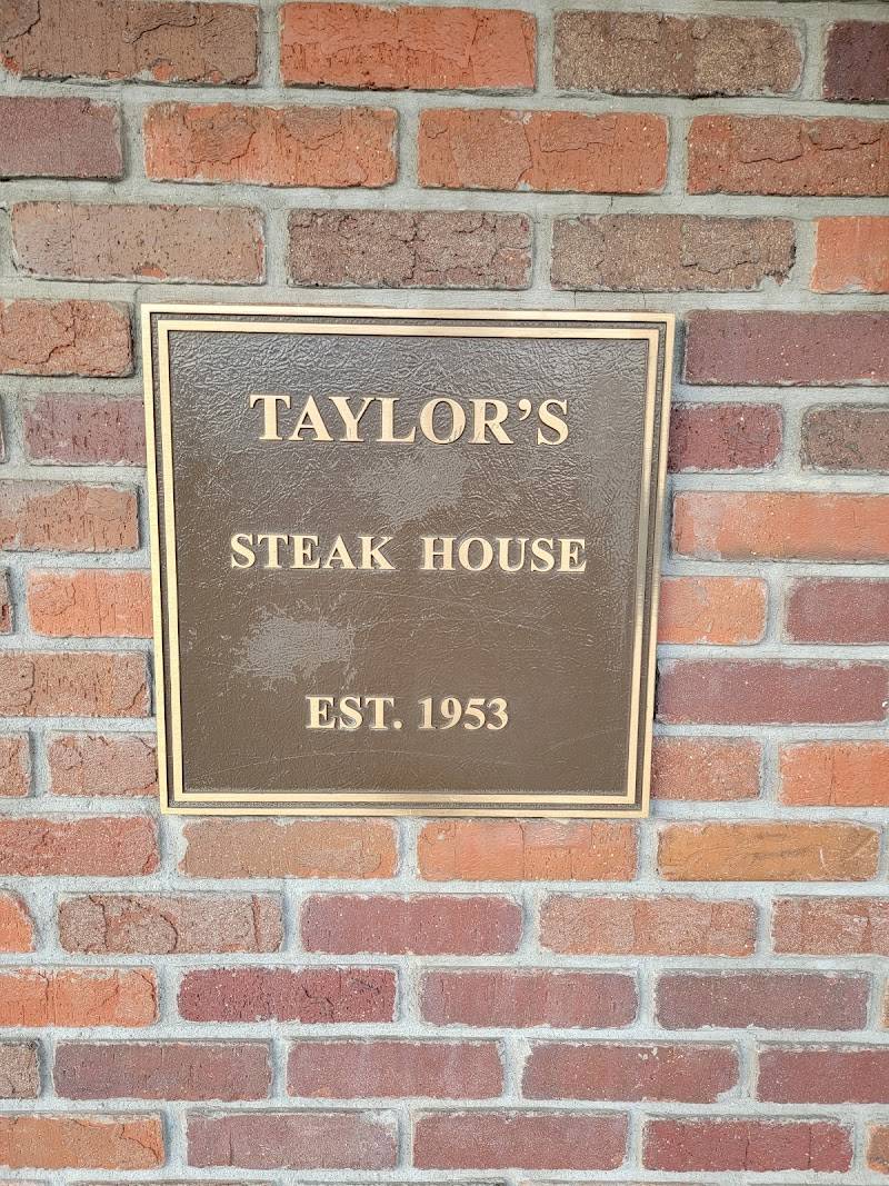 Taylor's Steak House restaurant in Los Angeles - photo 4